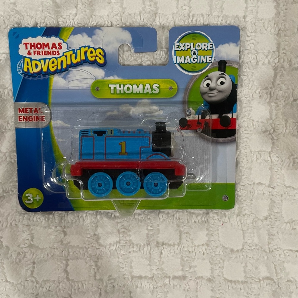 *Thomas & Friends Adventures Thomas metal train